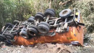 Tar-Laden Truck Overturns at Sanmer in Upper Shillong